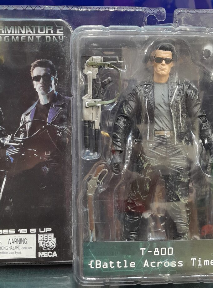 NECA Terminator 2: T-800 Judgement Day - {Battle Across Time} PVC Action Figure